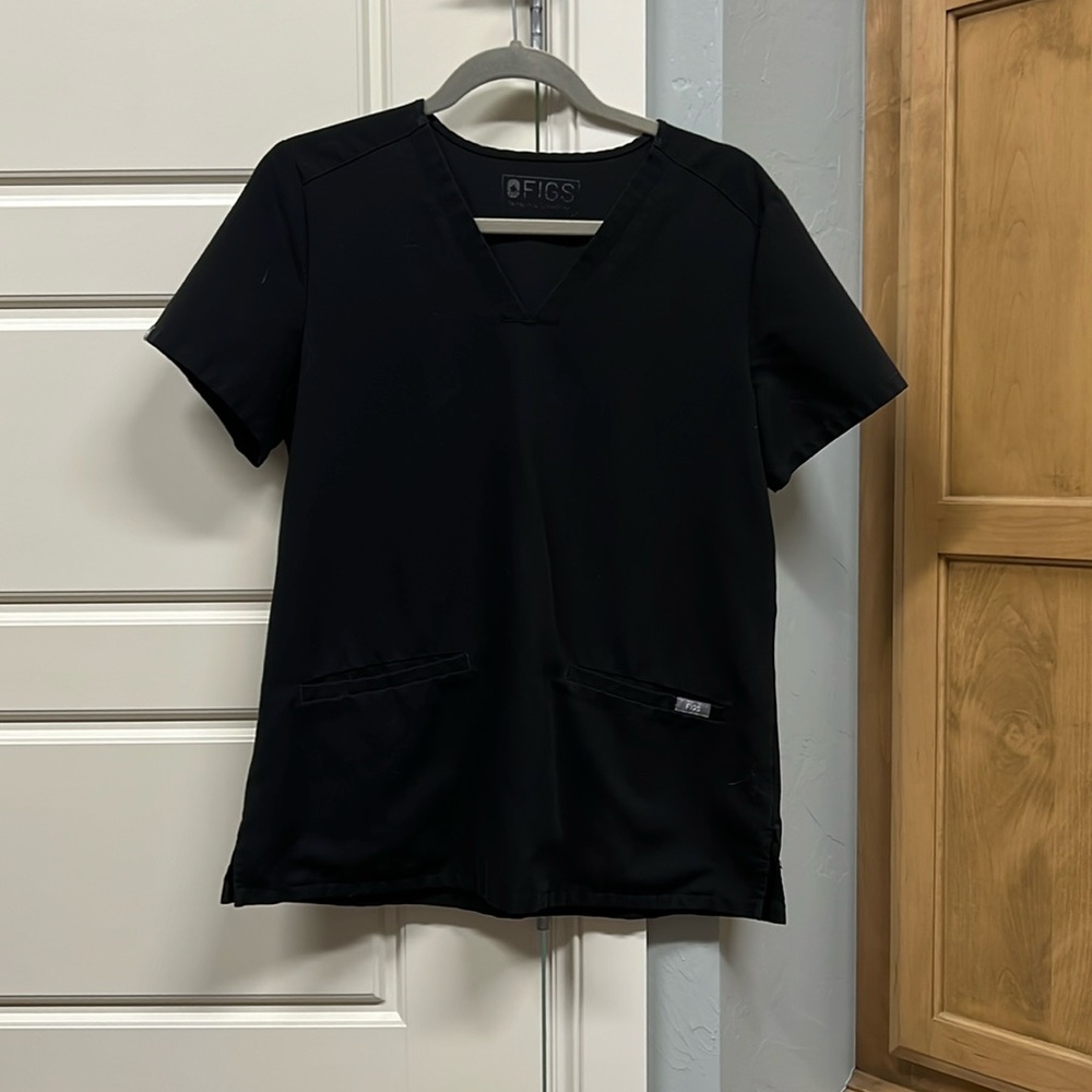 Figs black top only